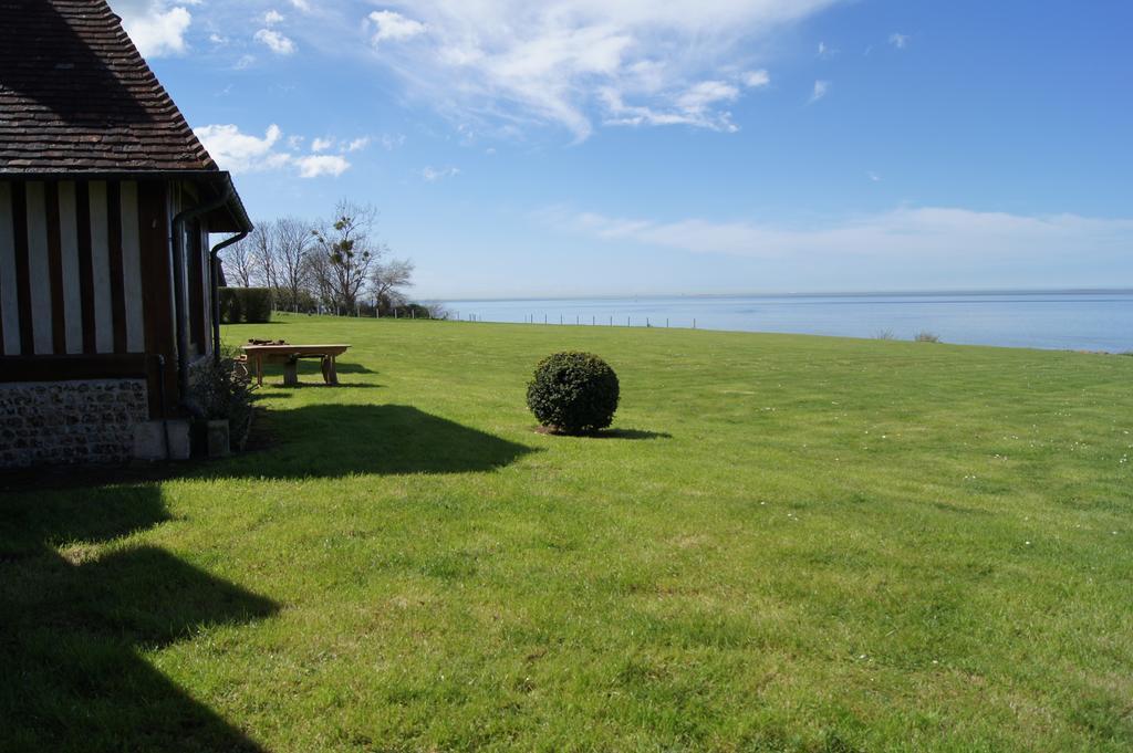 "La Girelle, Bord De Mer" Acomodação com café da manhã Honfleur Exterior foto